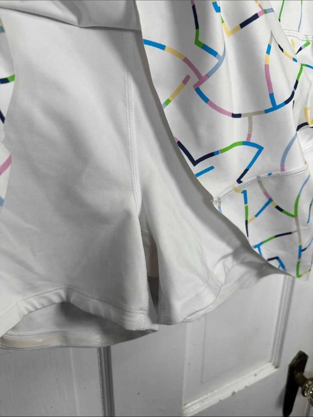 Athleta Ace Printed Tennis Skort 13.5 White Multicolor Pattern W2525 Sz L